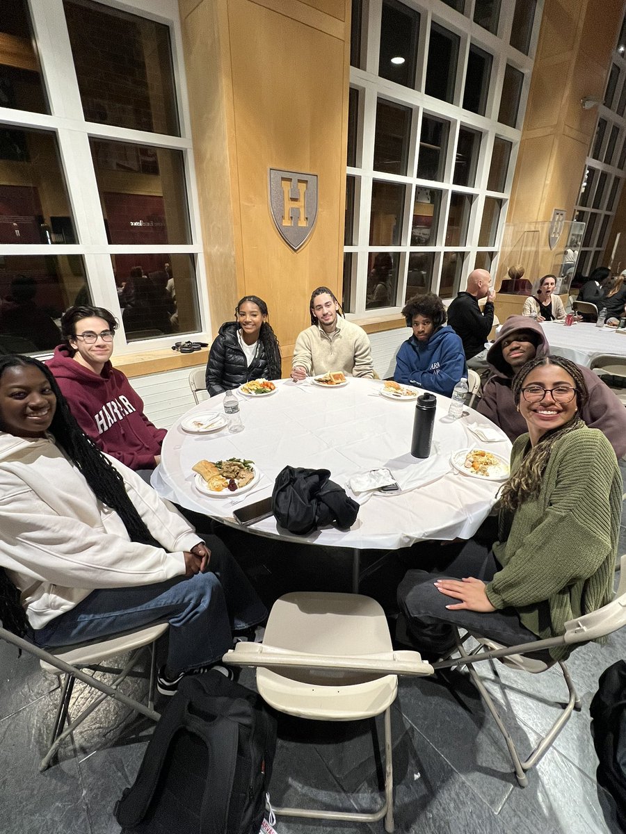 HarvardTFXC's tweet photo. From Tracksgiving to Thanksgiving …we are grateful for our Crimson family‼️🦃 https://t.co/Wls4Og0EV4