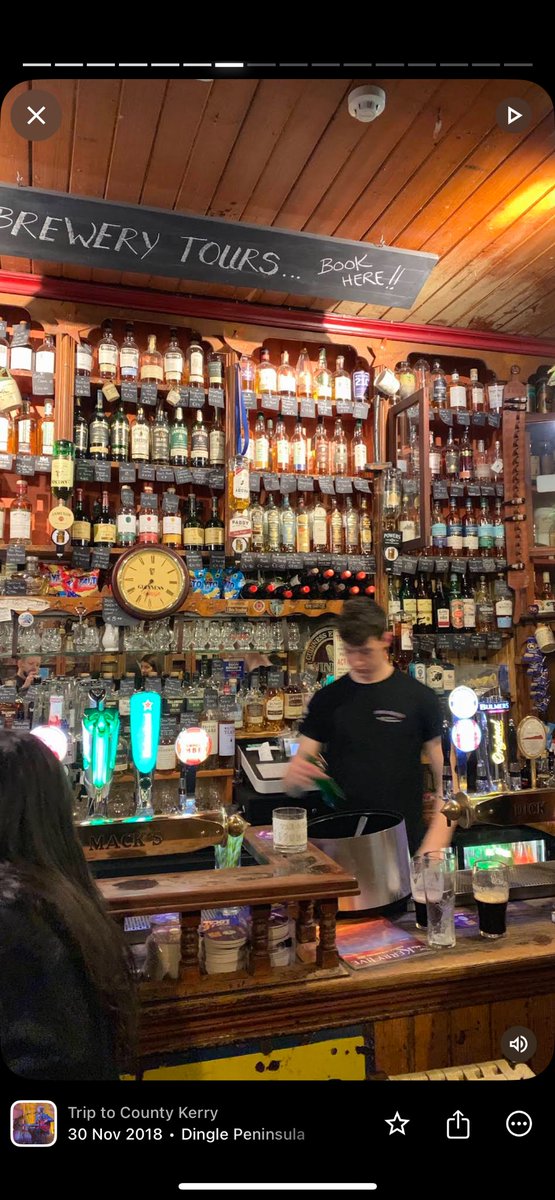 johnpeavoy's tweet image. As if I couldn’t get any more excitable, then Google then pushes my 6year old memories of @OtherVoicesLive  into my timeline… 🤣🔥🍺🎤🤭 #Dingle @DickMacksPub  @RTE2fm  @TracyClifford  #Mango #Mathman #PaulFlannery