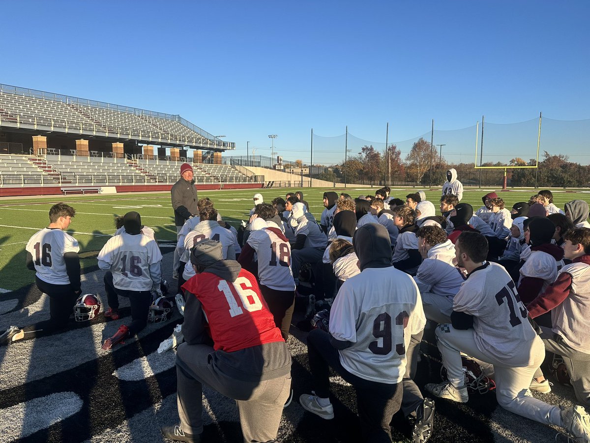 Happy Thanksgiving!!! 🦃  #GoDogs