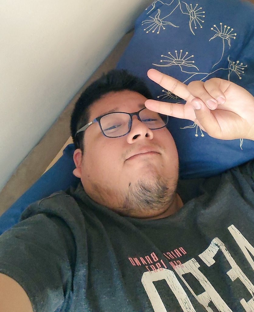 dik_son30's tweet photo. Buen día 😏😏😏 https://t.co/kynmif3Xq9