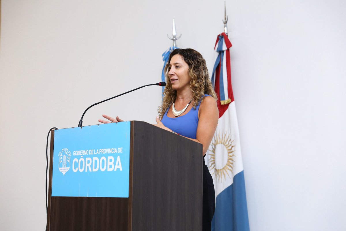 LauraJureCba's tweet photo. Presentamos el #ProgramaPrimerPaso en 📍Villa María y para todo el departamento General San Martín. El #PPP es posible gracias un gran trabajo articulado con el sector privado, con las organizaciones de la sociedad civil y con los municipios y comunas de acuerdo a las demandas y necesidades de cada población en materia de #empleo.