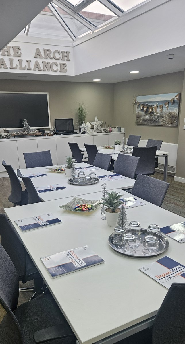 EnglishHub tweet media