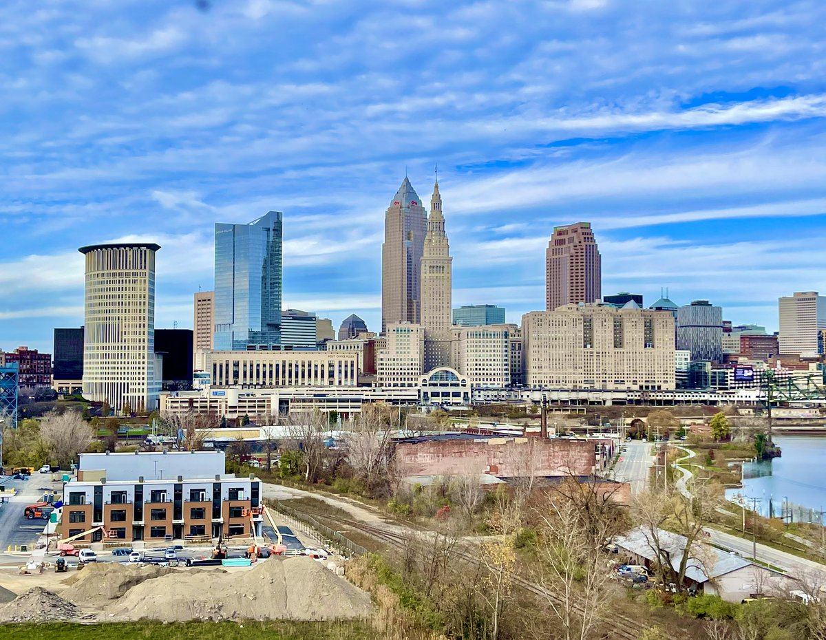 Downtown Cleveland tweet media