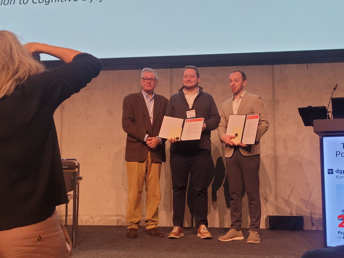 ReifLab (@labreif) on Twitter photo Glückwunsch unseren Dream Team <a href="/JonathanRepple/">Jonathan Repple</a> und <a href="/Marius_Gruber/">Marius Gruber</a> zum DGPPN Promotionspreis!!! 🥳 Well deserved!!! #dgppn2024 Glückwunsch unseren Dream Team <a href="/JonathanRepple/">Jonathan Repple</a> und <a href="/Marius_Gruber/">Marius Gruber</a> zum DGPPN Promotionspreis!!! 🥳 Well deserved!!! #dgppn2024