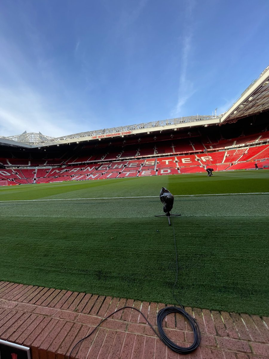 Oscarcordeiro2's tweet photo. Estreia de Amorim no teatro dos sonhos!!
Hoje para ver na @DAZNPortugal 
#Dazn #amorim #ManUnited #EuropaLeague https://t.co/zQ9h7S22XZ