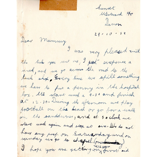 highgateoc's tweet photo. Pupils wrote letters home every Sunday, updating their family about their experiences. Below is a letter from Michael Kelly (SH 1943) to his family. 
#Family #EYARemembrance #ExploreYourArchiveWeek @explorearchives https://t.co/W9KCUQmYhc