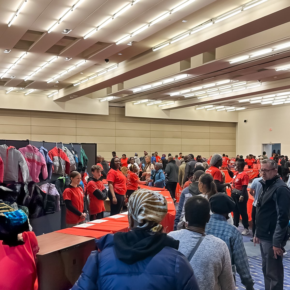 Heartfelt gratitude to everyone who made this year’s @safeway Feast of Sharing an unforgettable experience! With your support, we donated over $125,000 to provide new coats for 5,000 adults &amp; children in need in the D.C. area—bringing warmth and joy to so many lives. 💛