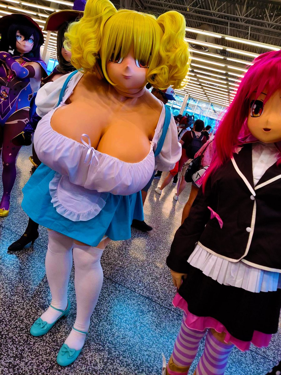 #いいニーハイの日