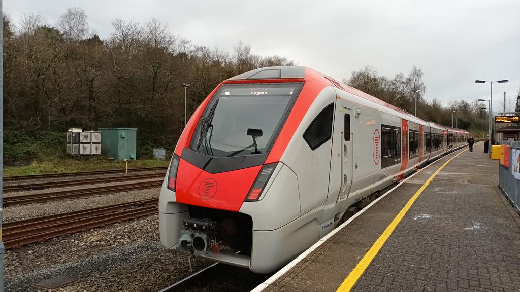 Pulsarnix's tweet image. It's the end of the line at Rhymney, and just like that, the Valley Lines are done. Now it's back to Caerphilly on the following service to have an explore before I lose the light. This should also be my last #class231 for this trip unless anything unexpected happens.