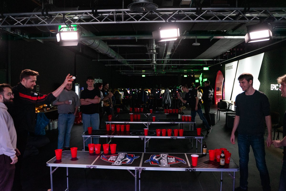 Die ersten Bilder der HainachtsLAN feat. <a href="/uniligaGG/">Uniliga</a>  2024 sind da 😏😍 #HainachtsLAN2024