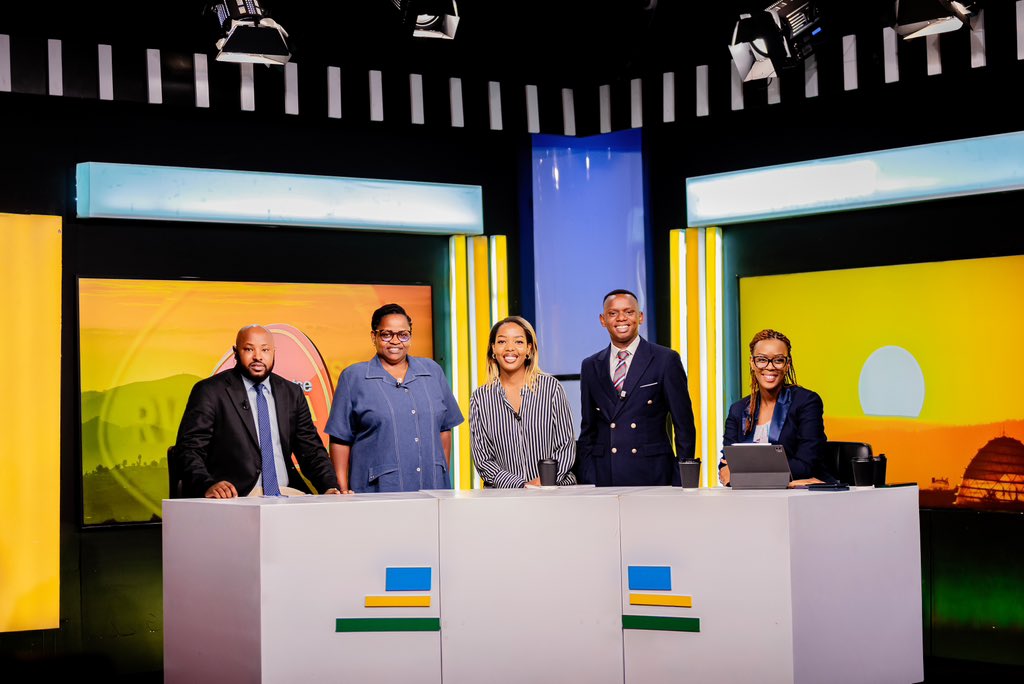 LoveToHelp14's tweet photo. “Great talk on #GenderBasedViolence this morning with Niyongabo Moise, Henry Yedidia, and GBV expert Blandine from RRP+. Together for a safer, equitable society! #EndGBV” https://t.co/wtoye6uCzi
