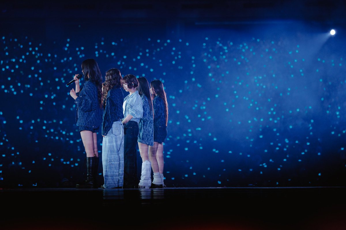 love you to the moon and to saturn. xoxo, NewJeans 🩵