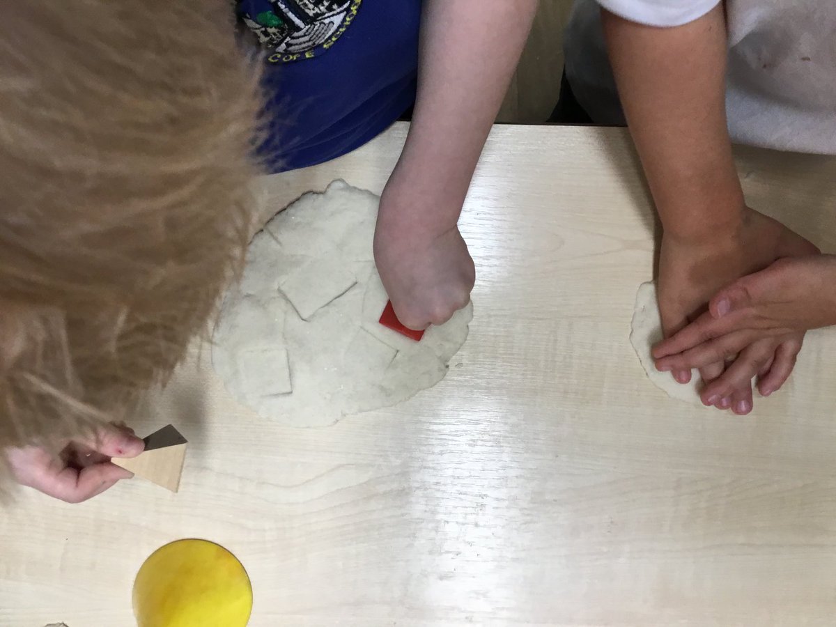 Acorn Class have been identifying 2D shapes within 3D shapes.