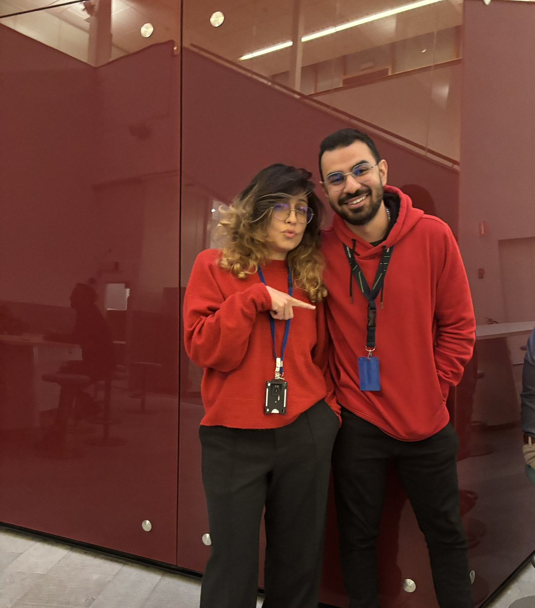 Meriem_Smache's tweet photo. We are not just a red team we are a RED team. #matching  #security #Stockholm #live #hacker #redteam #ericsson 
@MdotTIM https://t.co/vPadS5ipkT