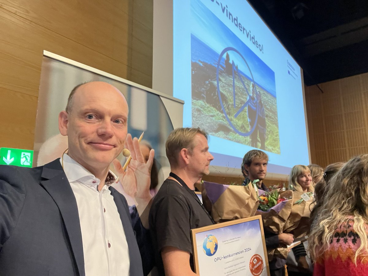Fejring af vinderne af årets OPU-priser🏅🏆Dygtige elever fra #eud der har været i oplæring i udlandet🌎Håber at endnu flere vil bruge OPU-ordningen fremover - det er godt for både elever og deres fremtidige arbejdsgivere🤓#uddpol