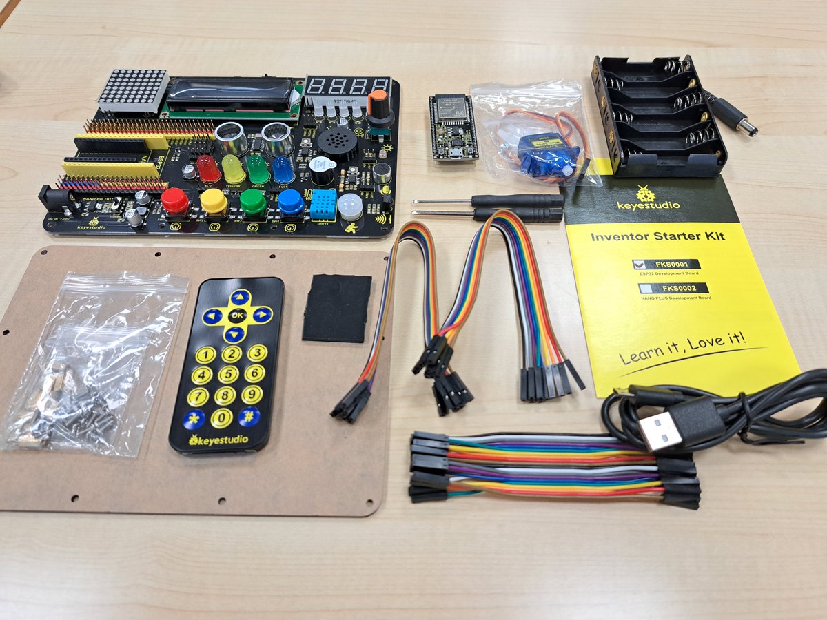 j_martay's tweet photo. From opening box to learning in 5 minutes!

Compact, colourful, codes provided, easy to learn about sensors. Well done, @KeyestudioRobot!

#ChristmasPresent #YoungEngineer #STEM #STEAM #Electronics #Engineering #ArduinoProject #ESP32 #Keyestudio #FKS001 @AngliaRuskin @AngliaLTA https://t.co/ia6WUeREmD