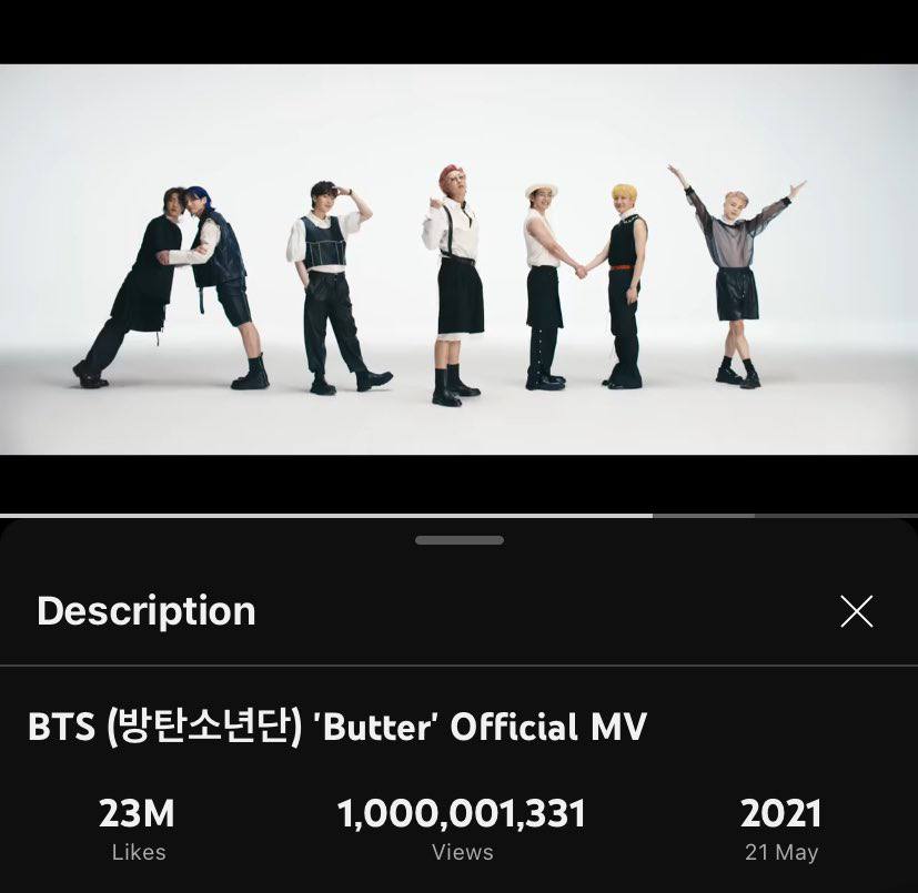 bluegreyarmy's tweet photo. E VEIO AI!!! 🗣️🔥

O MV oficial de “Butter” do #BTS alcanço 1 BILHÃO de visualizações no YouTube! 🧈 💛

Butter se torna o 7° MV do BTS a alcançar essa marca no Youtube! 

STREAM BUTTER 1B
BUTTER TO 1B IN YOUTUBE
BUTTER FOR 1 BILLION ON YOUTUBE
#ButterTo1B https://t.co/pwERCLU9D8