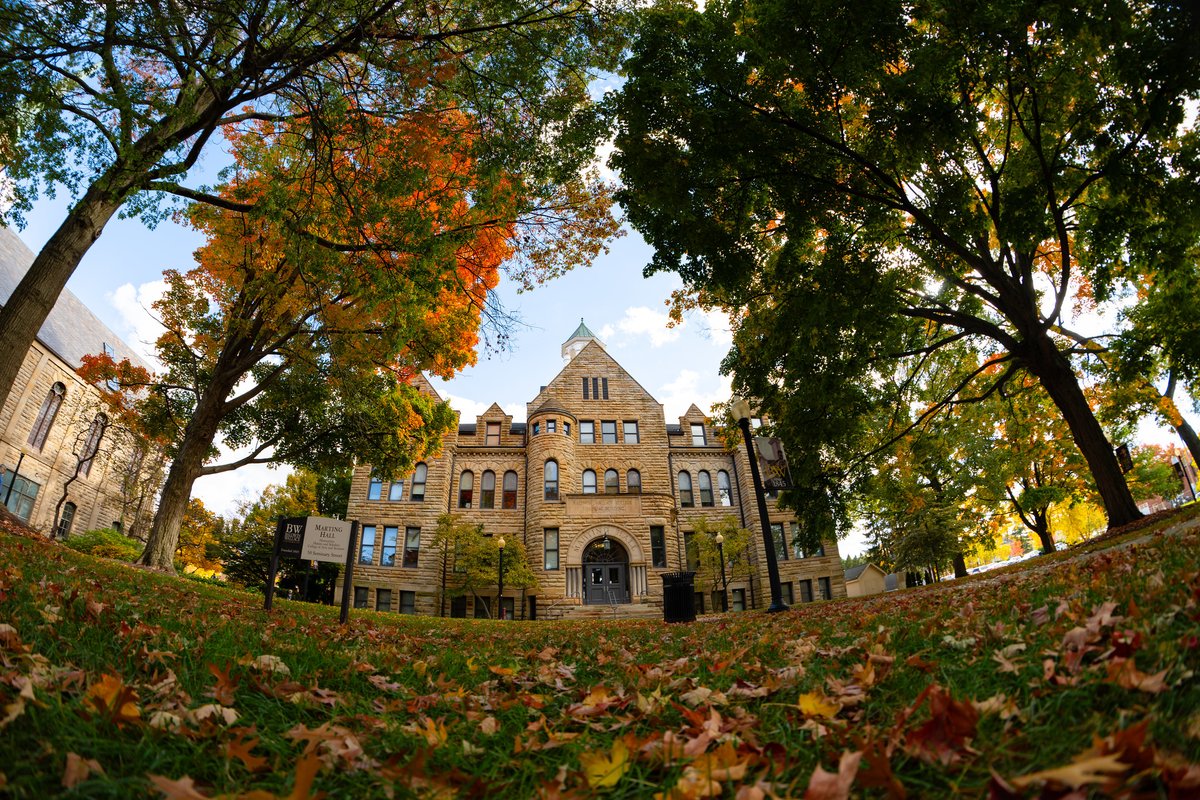 Thankful today and every day for the BW family. Wishing you a joyful and restful Thanksgiving break! #YJ4L
📸: Erik Drost