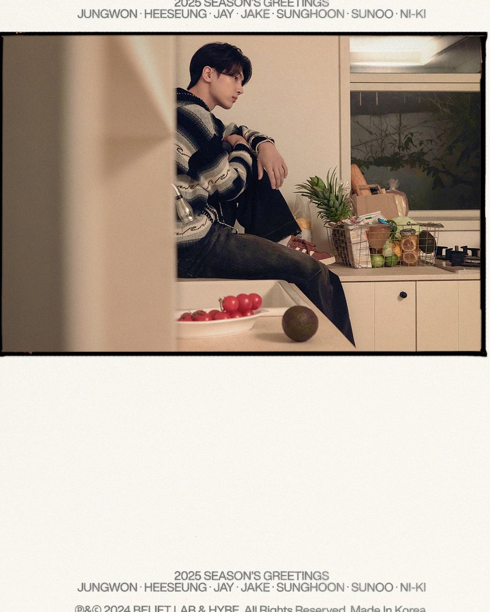 ENHYPEN's tweet photo. ENHYPEN 2025 SEASON'S GREETINGS Preview Cuts #2

✏️ RELEASE : 24.12.16ㅣMonㅣKST
🔗 https://t.co/7Zpexi39P8

#ENHYPEN #엔하이픈
#엔하이픈2025시즌그리팅 https://t.co/23NN13J6jk