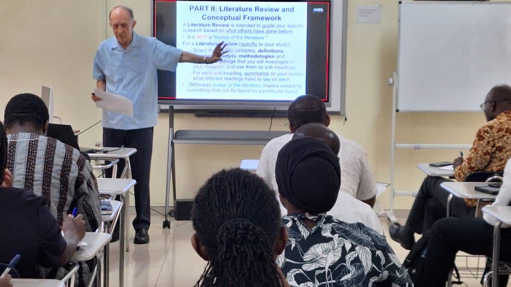 ISSERUG's tweet photo. #InsideISSER #DidYouKnow? ISSER thrives w/ eminent scholars like @ProfEAryeetey (Emeritus), Prof. W. Steel (Adjunct), Dr. @ameyawds (Adjunct), & Dr. Guillaume Soullier(Visiting), who enrich research, capacity building & policy dialogue. 🌍We’re proud of this dynamic partnership! https://t.co/CPhPnH5h39