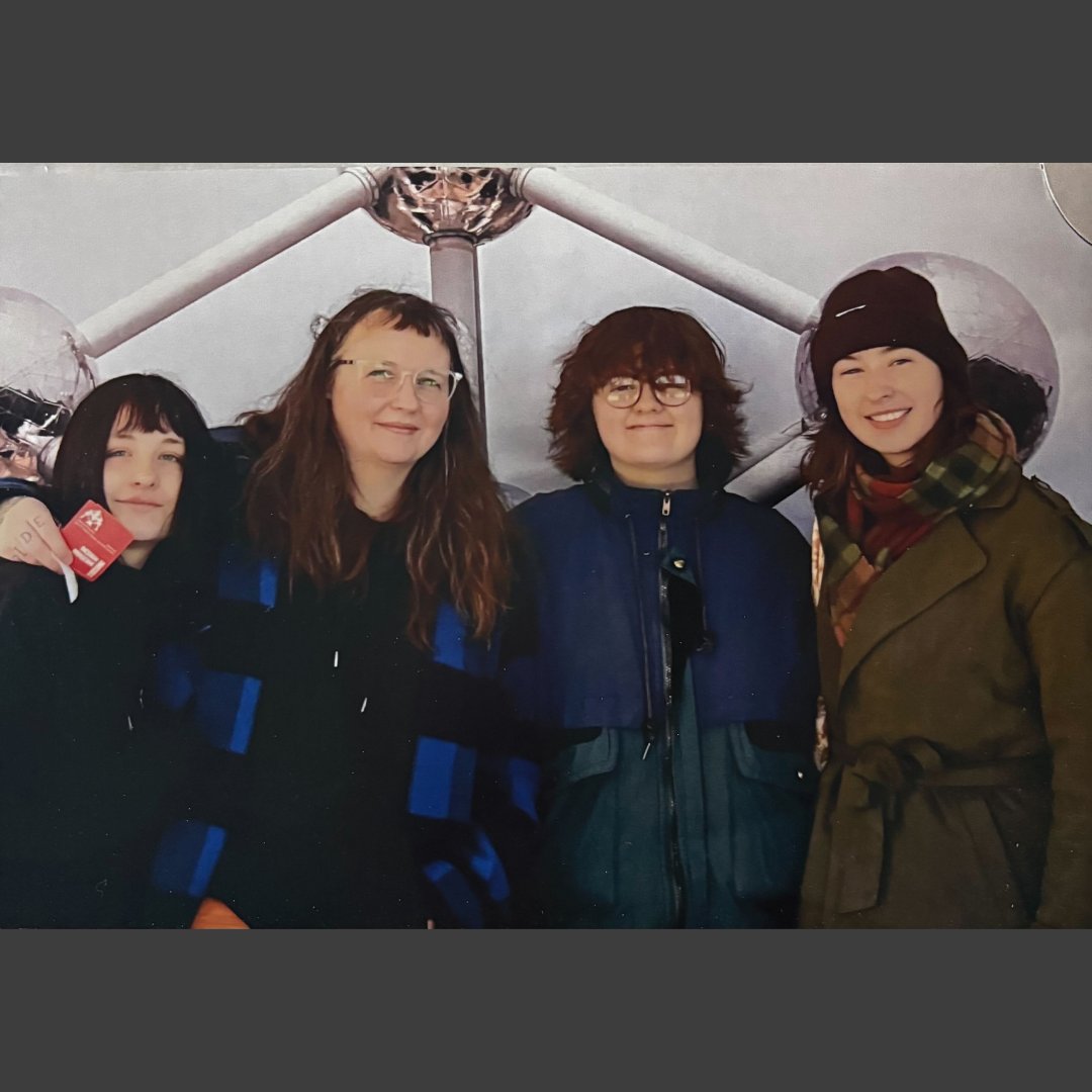 🍂 Happy Thanksgiving! 🍂

Wishing you a day filled with delicious food, laughter, and gratitude. 🌾✨