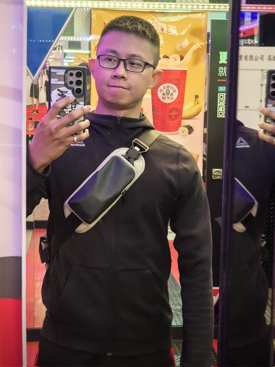 DimoAlan's tweet image. 感覺好久沒有更新這邊了，
來發個照片😆
慢慢變肉ing