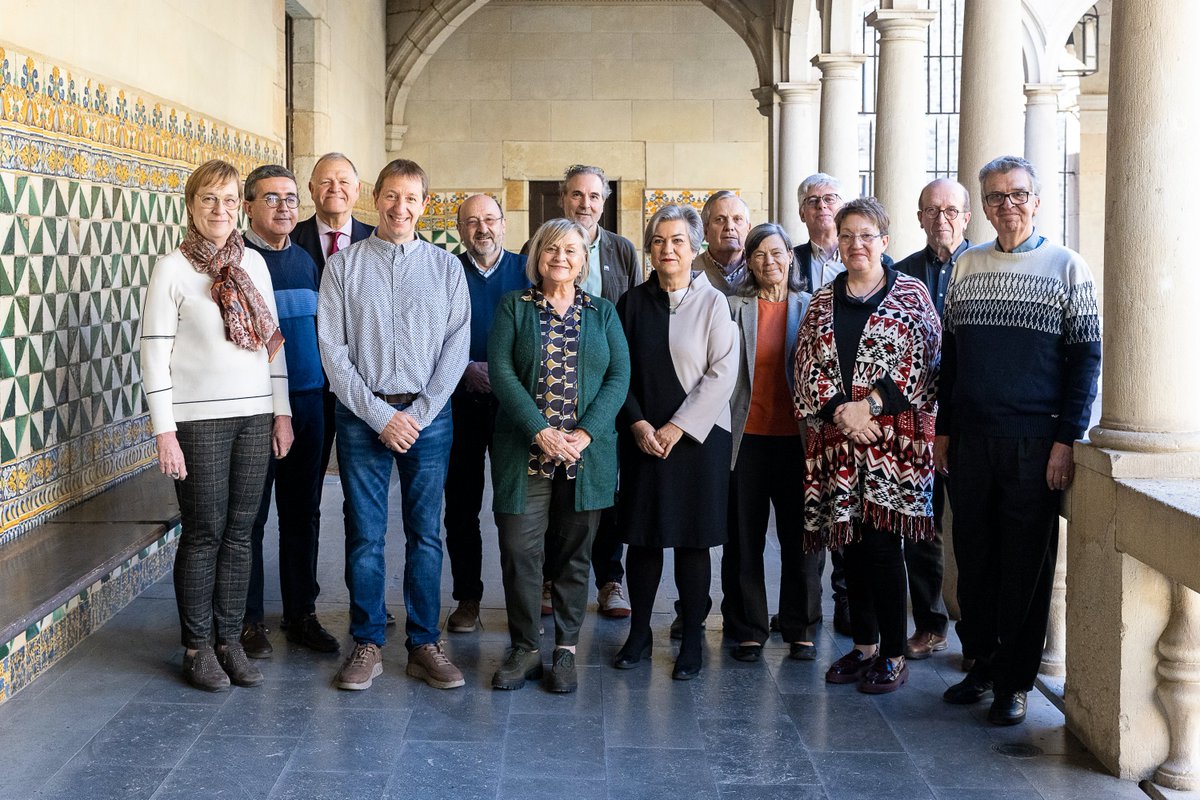#Actualitat ✅ | L’IEC celebra un acte de benvinguda pels seus nous membres numeraris.

Les set incorporacions han estat Joaquim Tremoleda, Gregori Ujaque, Caterina Valriu, Francisca Comas, Maria Teresa Martínez-Seara, David Pujol i Joan Bosch.

➡️ iec.cat/noticia/?id_no…