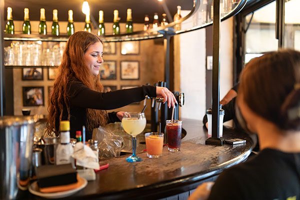 Looking for a hot brand to fire up your franchising career?

Our partner brand INDIANA CAFÉ blend the flavors of the American West with the warmth of a French brasserie.

It's a special proposition! 

If this sounds like you, we'd love to talk:
🔥Experienced with leadership