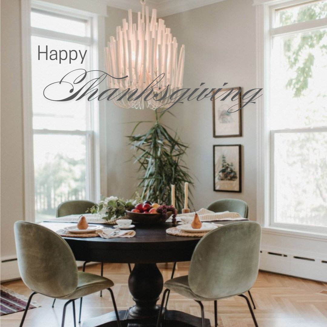 ELDesignlights's tweet photo. Happy Thanksgiving friends! As we gather around the table today, let's take a moment to appreciate the little things that bring us joy and light. We hope your day is filled with laughter, love, and gratitude. #Givethanks #Gratitude #Thanksgiving2024 https://t.co/UWlihYY99R
