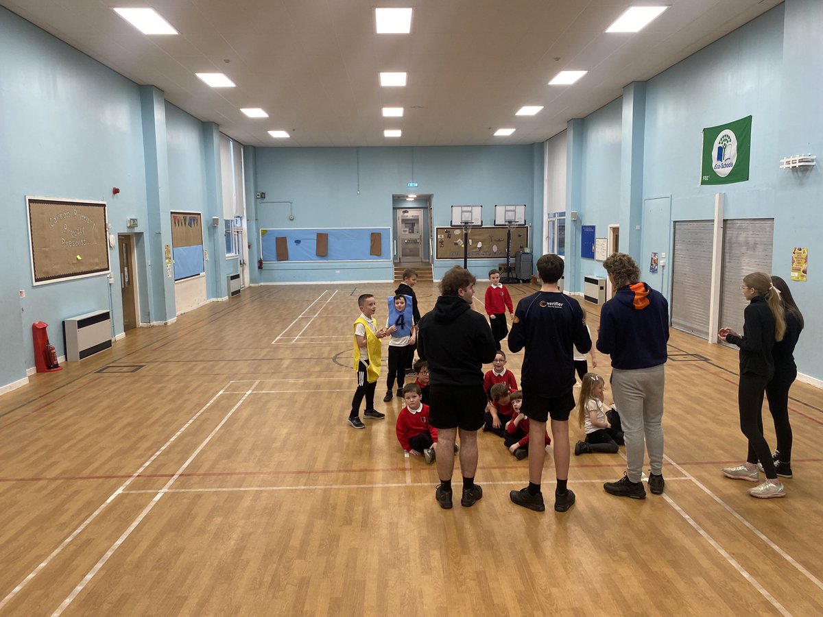 Andrew - Active Schools (@asc_andrew1) on Twitter photo Volunteer coach Ale delivering rugby at <a href="/CarronPrimary/">Carron Primary</a>. Fully supported by the rugby ambassadors from <a href="/Larbert_Sport/">LHS Sport 🏏🎾⚾🏀⚽</a>! 👏🏻🏉 Volunteer coach Ale delivering rugby at <a href="/CarronPrimary/">Carron Primary</a>. Fully supported by the rugby ambassadors from <a href="/Larbert_Sport/">LHS Sport 🏏🎾⚾🏀⚽</a>! 👏🏻🏉