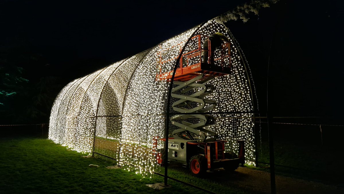 PSEventsCrew's tweet photo. Christmas at PS Events is well underway, with crew at Dunham Massey, Blenheim, Belton House and Chester Zoo. ❄  

The most Magical time of year for all and we are proud to be a part of all your favourite Christmas trails.   
❤️💙🖤❤️  
 
#sitecrew #psevents #productioncrew https://t.co/hmSukYmELZ