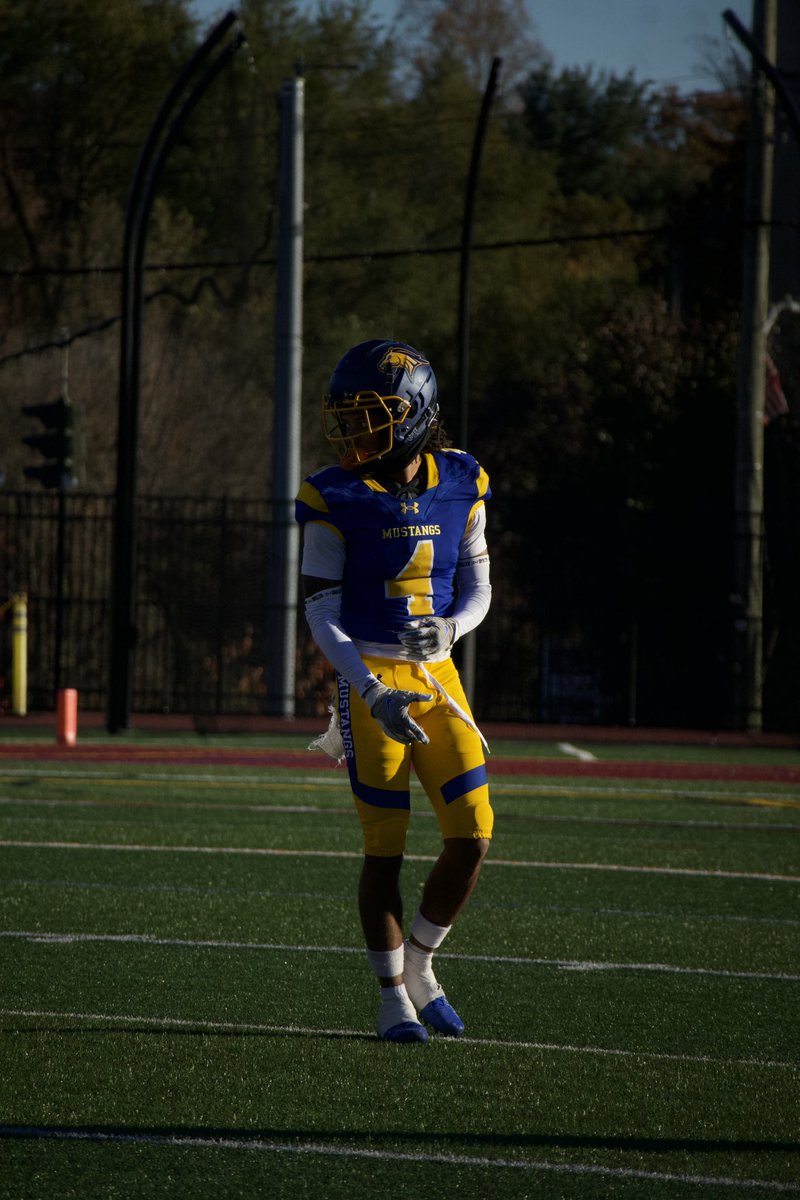 FULL JUCO SZN TAPE🏴‍☠️
-hudl.com/v/2R1Xqs
-5’11 170 DB
-TRUE FRESHMAN
-NO TDS ALLOWED 
-HIGH SCHOOL QUALIFIER
-5 RANKED GAMES
- 0 PI(s)
<a href="/CoachIfyDBU/">God's Son</a> <a href="/mjcmustangs/">Monroe Mustangs FB</a> <a href="/JUCOFFrenzy/">JUCO Football Frenzy</a>