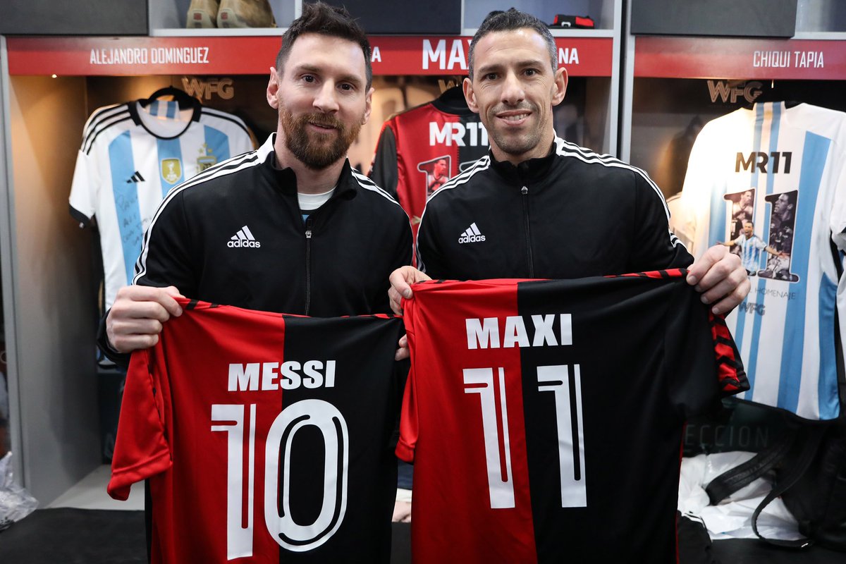 ❤️🖤 🔟 ⚽️ 1️⃣1️⃣ ❤️🖤