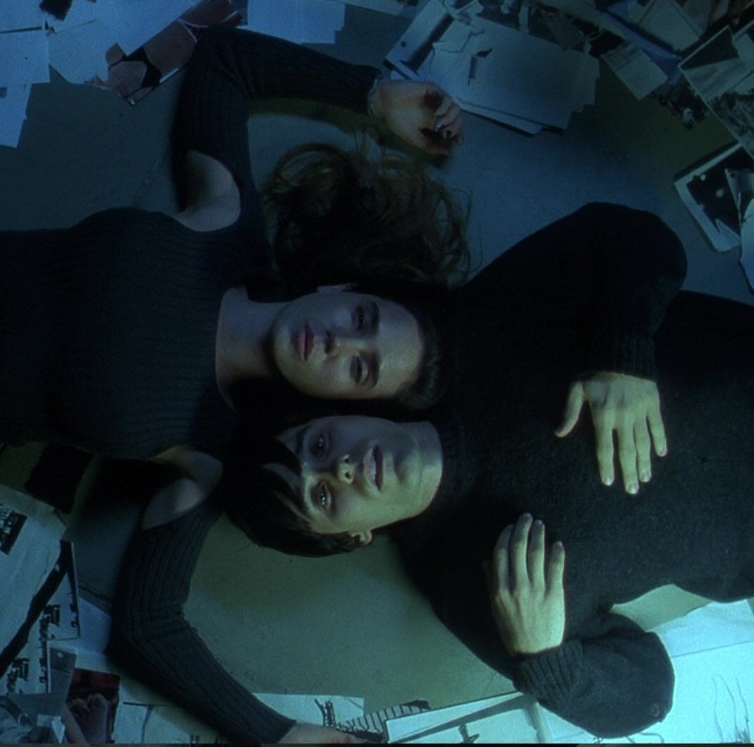 nostalgiaa's tweet photo. Requiem For A Dream (2001) https://t.co/h7UMBI7q7k