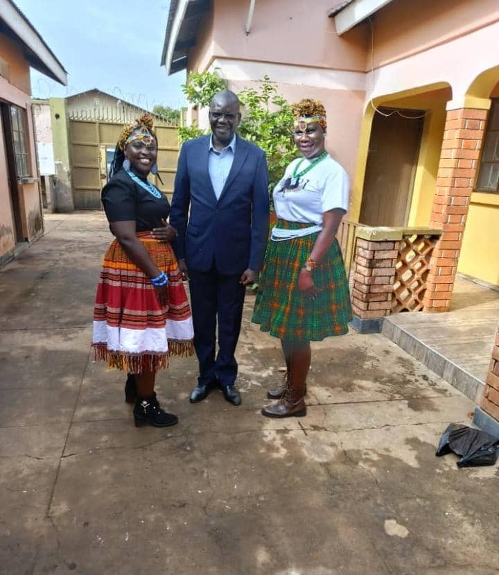 FDCyouthOnline's tweet photo. Today, our @FDCOfficial1 Youth League Secretary, also aspiring DWMP Kumi, Ms. Atemo Mary @AtemoMary59693, joined our Party President,  Eng. @PatrickAmuriat, &amp;  other senior party leaders at the Ateker Cultural Union Festival in Soroti City.
#AtekerReunionFestival2024
#ateker https://t.co/4dDM16N9dr