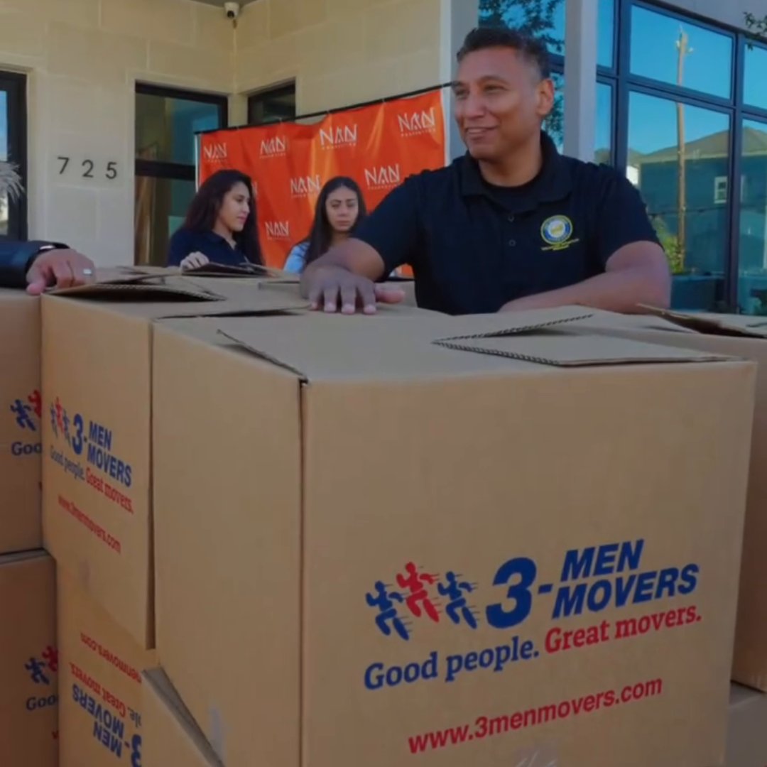 3MenMovers tweet media