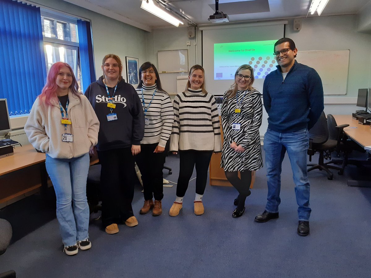 SWB Apprenticeships ๐ (@swbhapprentice1) on Twitter photo A warm welcome to the Business Administrator L3 Apprenticeship to Nicola, Paige, Elyese & Derlis who are all <a href="/SWBHnhs/">SWB NHS Trust</a> staff members developing themselves! Lauren & Risha have loved working with you all today! #swbfamily #inspirational A warm welcome to the Business Administrator L3 Apprenticeship to Nicola, Paige, Elyese & Derlis who are all <a href="/SWBHnhs/">SWB NHS Trust</a> staff members developing themselves! Lauren & Risha have loved working with you all today! #swbfamily #inspirational