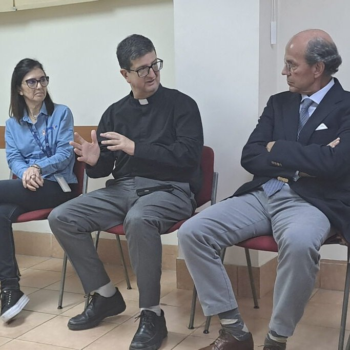 elucabista's tweet photo. La UCAB renovó convenio con #Cania para reforzar trabajo comunitario en #Antímano. Desde 2003 ejecutan acciones conjuntas a través de la @ExtSocialUCAB, con actividades de articulación y transformación social en siete ejes de acción.
@CANIAoficial
https://t.co/rHTvIbQPqN https://t.co/NPYEnSOfPs