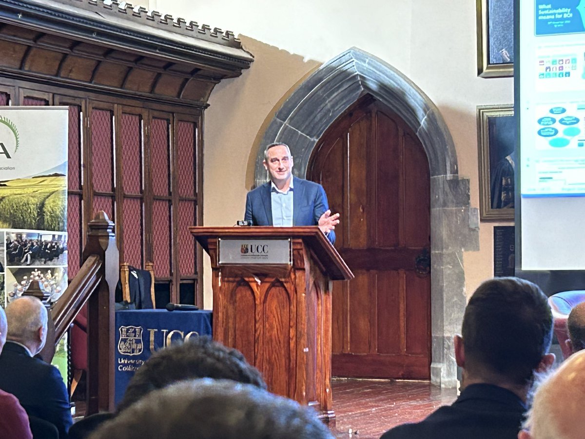 “The industry talks about the vision of the agriculture till 2030, but I think we need to look towards 2050” ~ Eoin Lowry, Bank of Ireland, our MC for the night #asaireland