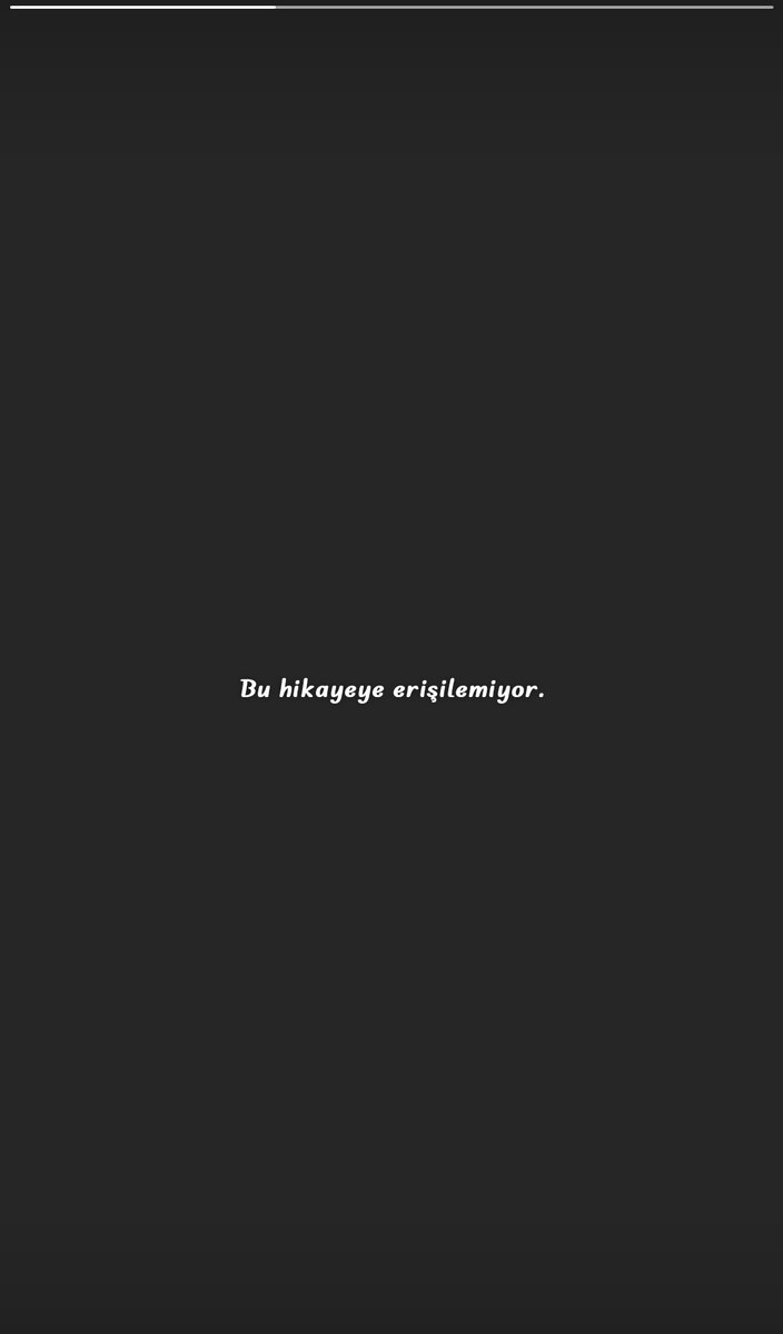 Nisyan00's tweet photo. Gün gelecek hepimizin hikayesi sona erecek, hiçbir yakınınız size erişemeyecek. Herşey için geç olmadan güzel anlar yaşamaya bakın... https://t.co/KSYAQwfCxN