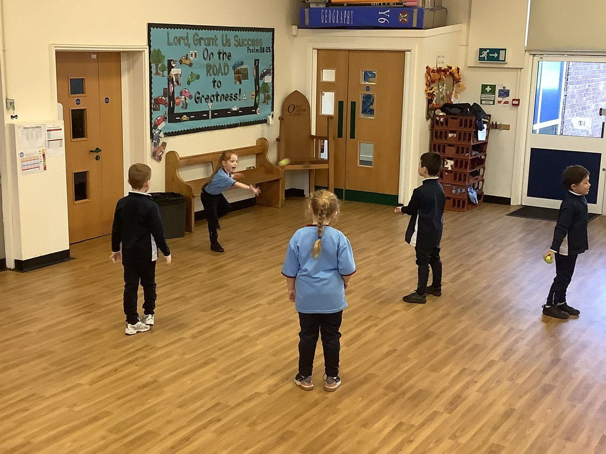 St_Andrew_Apost's tweet photo. Year 2 practised their sending and receiving skills during PE this week #successfulSATA #sataPE https://t.co/IIc2PIMcDK