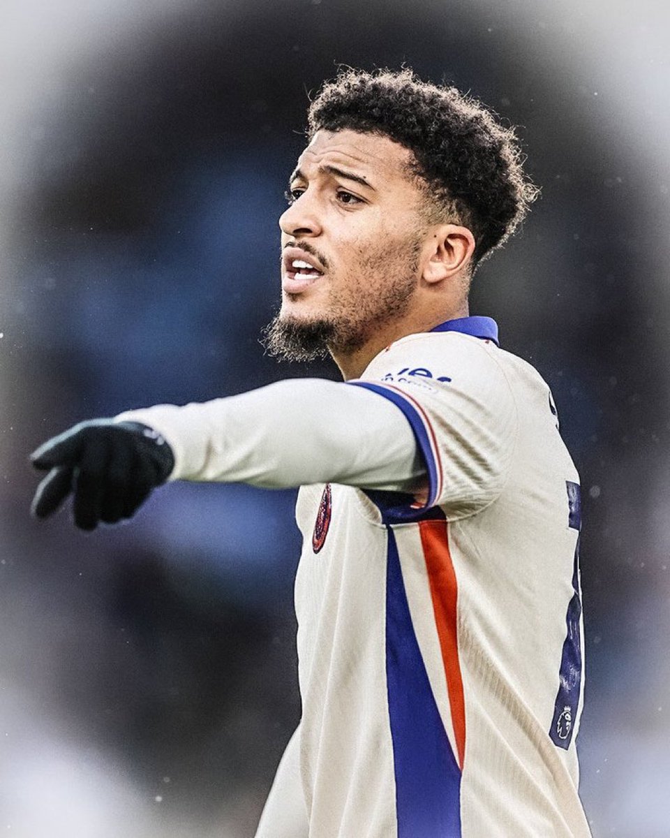 TruthSl85's tweet photo. RW it is then….🤔
I like the flexibility in the team and I like what Maresca is building.
#ChelseaFC https://t.co/bOPFezA5LA