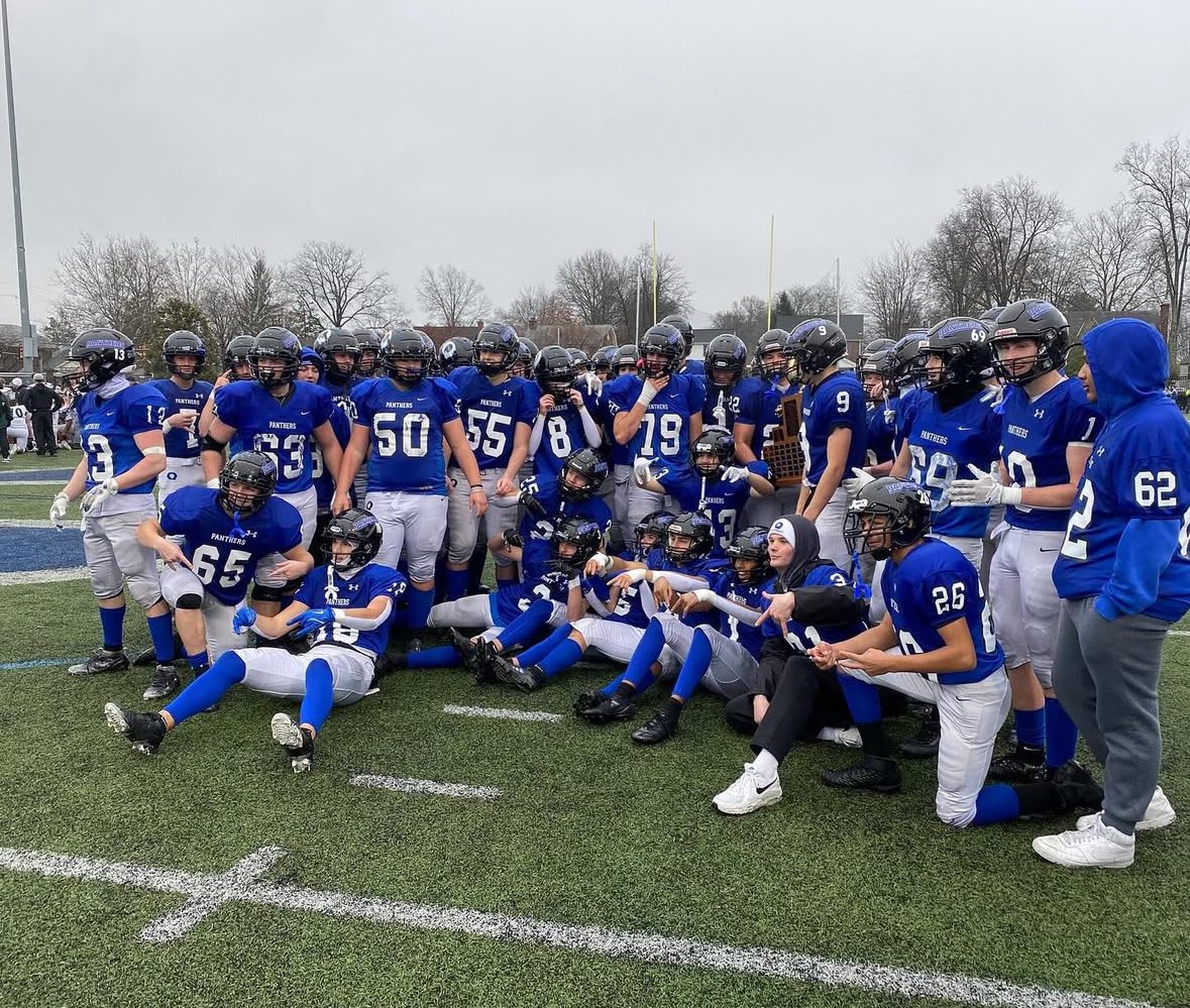 Aiden__Burgy's tweet photo. Great Thanksgiving win making it four years in a row. Forever thankful for these past 4 years💙🏆 
@QPantherFB @QCHSAthletics @mpcabrey @SOLsports @EPAFootball https://t.co/HOfbUyAkXj