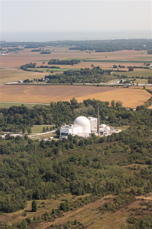 Happy #Thanksgiving! Here at NASA Glenn, we are grateful to our dedicated workforce who make our missions to revolutionize air travel, advance space exploration, and improve life on Earth possible. 

What are you thankful for? 🍂💬