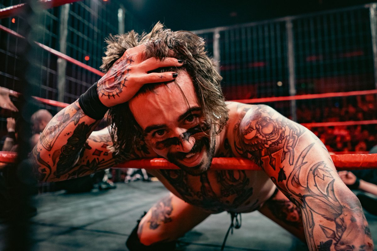 Scotty Яawk tweet media