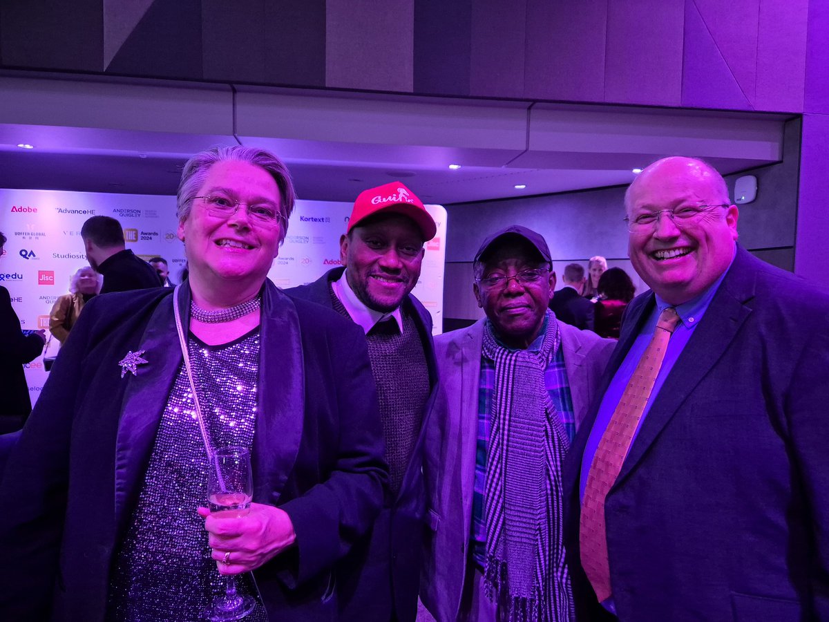 Celebrating with an excellent group of lovely friends at the #THEAwards . Marking the hard work of the Wilberforce House Museum Advisory Board.