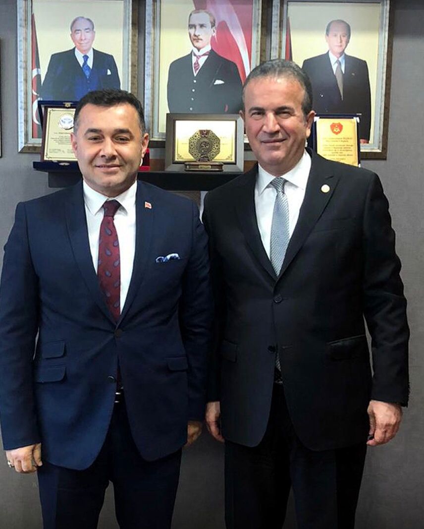 Adem Murat YÜCEL (@ademmuratyucel) on Twitter photo Türkiye Büyük Millet Meclisi’mizde Antalya Milletvekilimiz Sayın Abdurrahman Başkan ile bir araya geldik. Sayın vekilimize misafirperverliği için teşekkür eder, çalışmalarında başarılar dilerim
<a href="/abdurrahmanbask/">Abdurrahman Başkan 🇹🇷</a> Türkiye Büyük Millet Meclisi’mizde Antalya Milletvekilimiz Sayın Abdurrahman Başkan ile bir araya geldik. Sayın vekilimize misafirperverliği için teşekkür eder, çalışmalarında başarılar dilerim
<a href="/abdurrahmanbask/">Abdurrahman Başkan 🇹🇷</a>