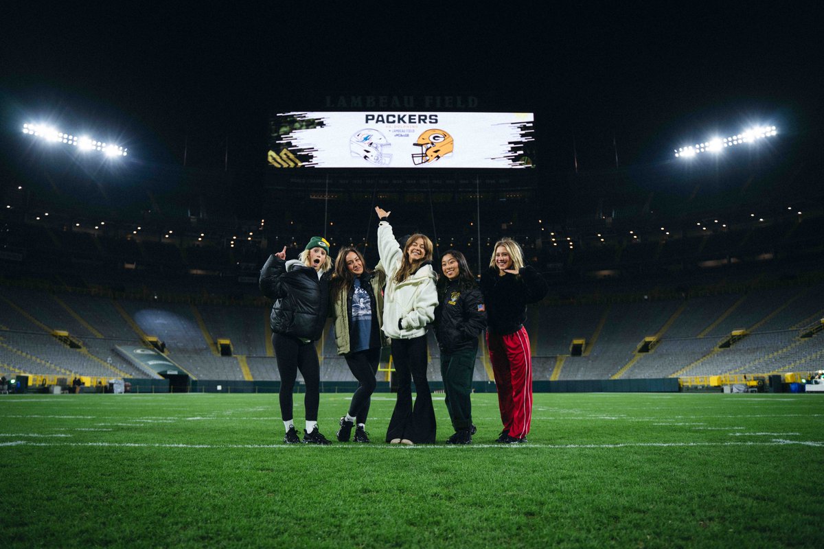 Lindsey Stirling tweet media