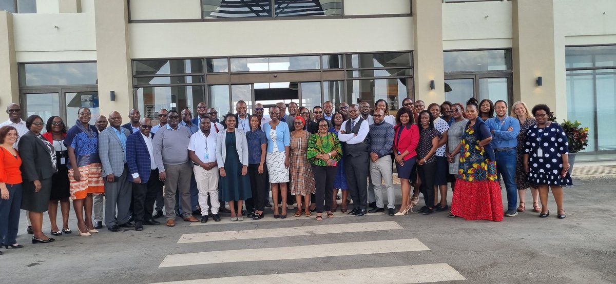 UNZambia's tweet photo. A huge gratitude to the Government of the Republic of Zambia for being part of preparations of the UN Joint Work Plans for 2025. The @UNZambia remains committed to partnerships with the Govt in supporting devpt in 🇿🇲. https://t.co/4R9I9d1x7Z