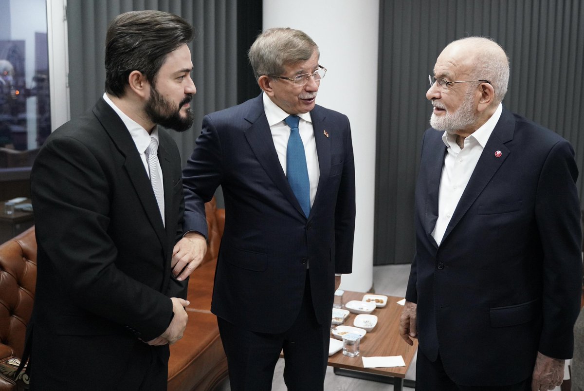 BMustafaGozel's tweet photo. Nazik kabulleri için SAADET Partisi Yüksek İstişare Kurulu Başkanı ve bir önceki Genel Başkanı Sn. @T_Karamollaoglu 'na teşekkür ediyorum https://t.co/9BAplyijel